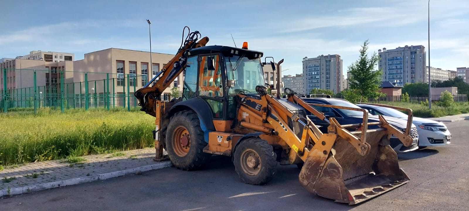 Case 570 T
