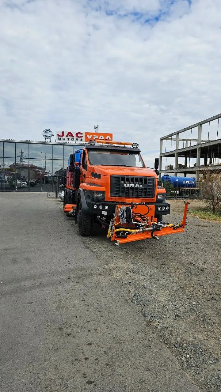 Урал ДЭ-210