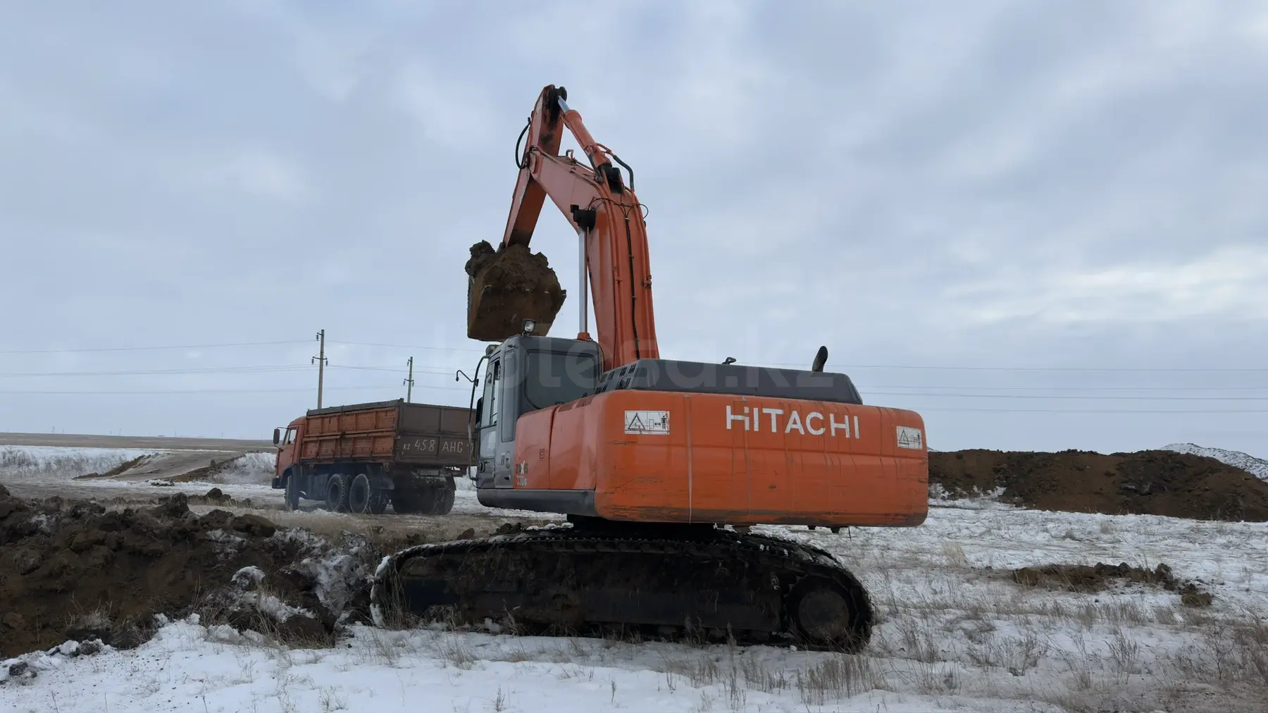 Hitachi ZX330