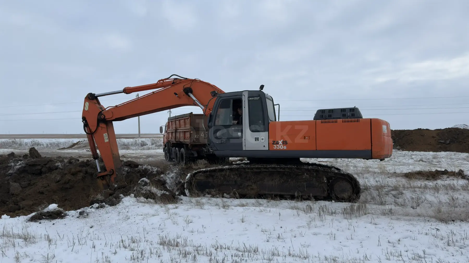 Hitachi ZX330