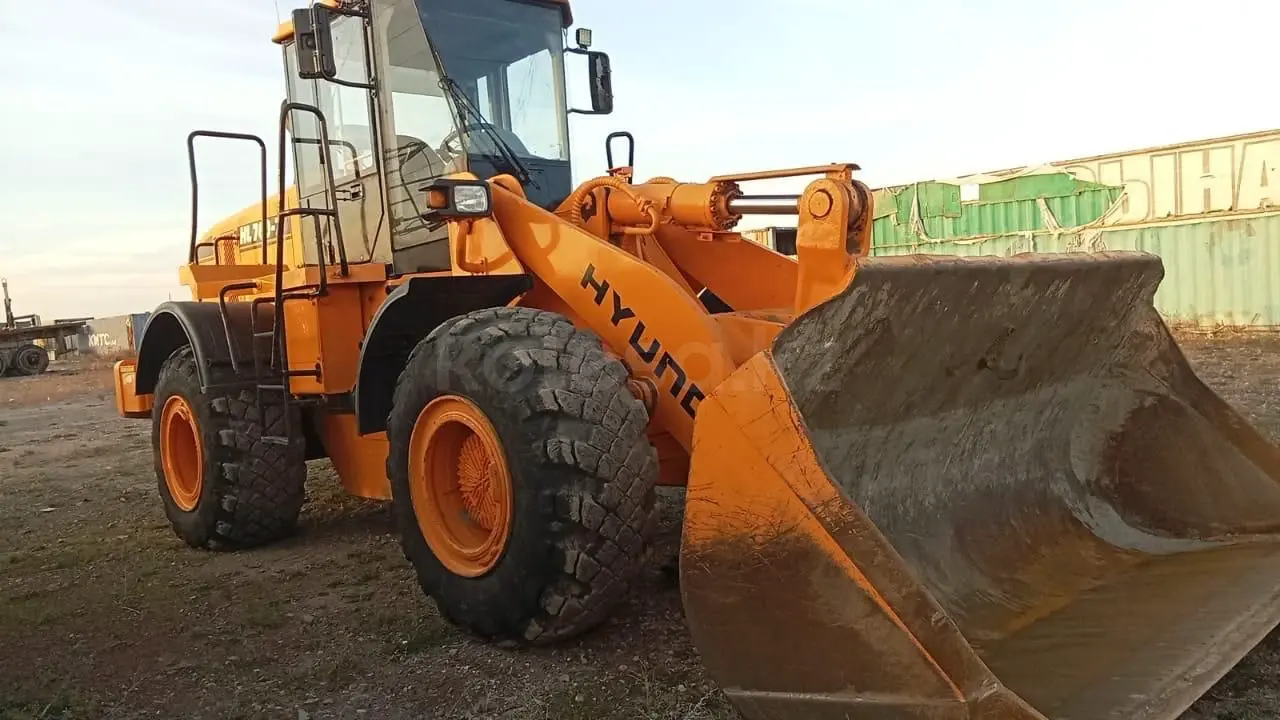 Hyundai R 520LC-9S FS