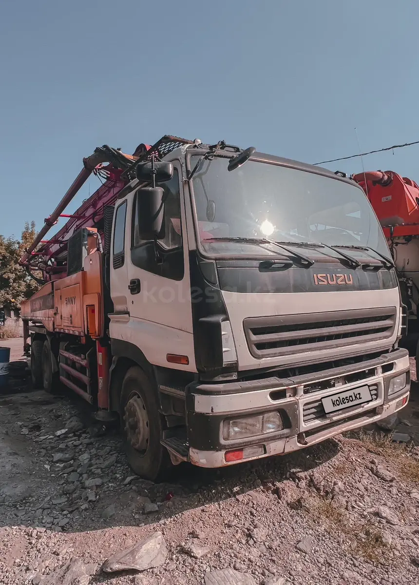 Isuzu Elf 5.2 (автогидроподъемник)
