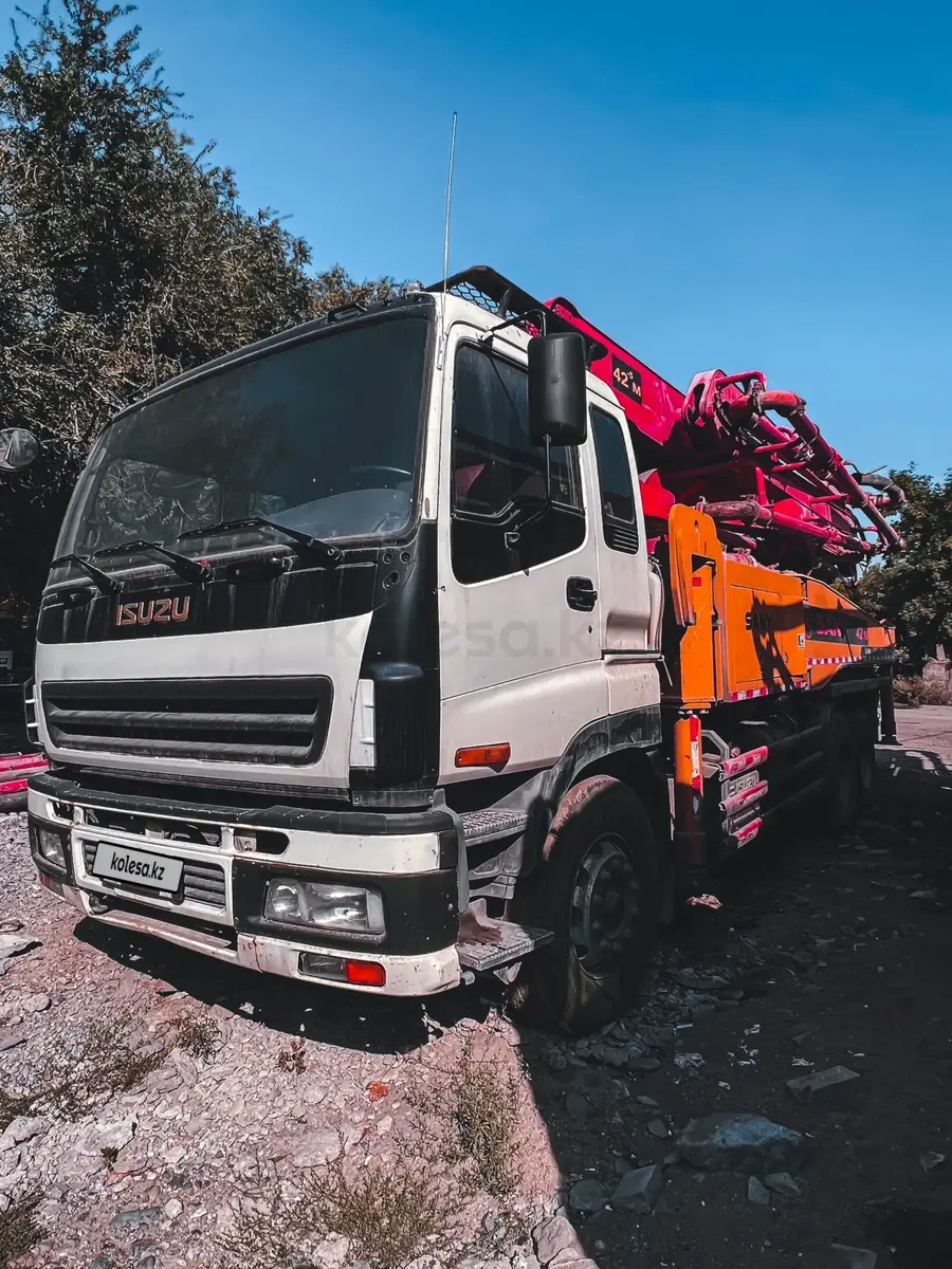 Isuzu Elf 5.2 (автогидроподъемник)
