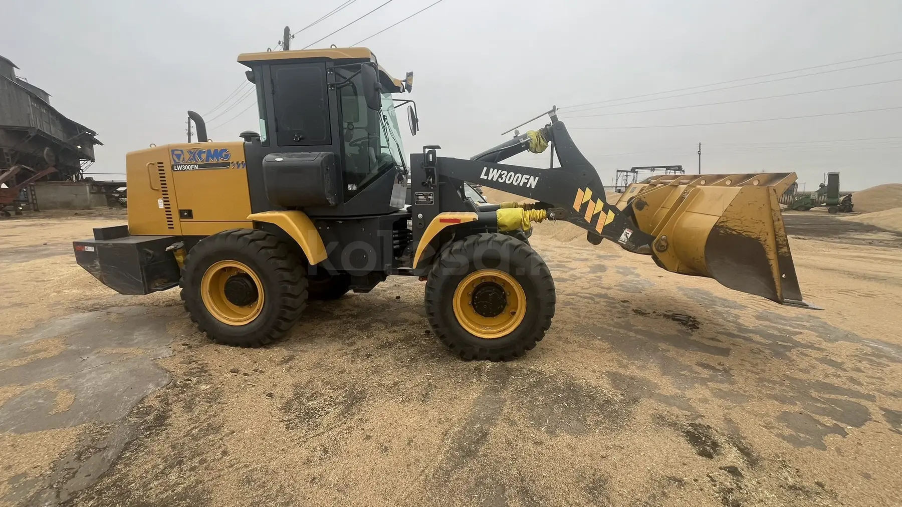 XCMG LW300FN
