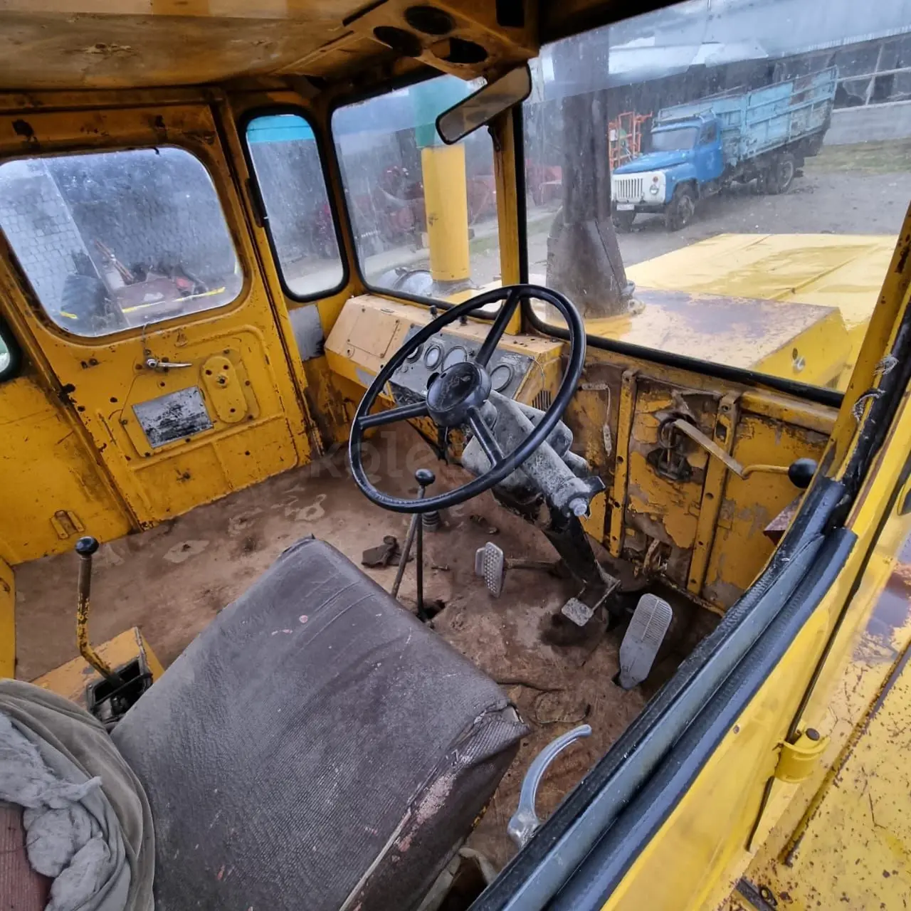 Кировец К-700А