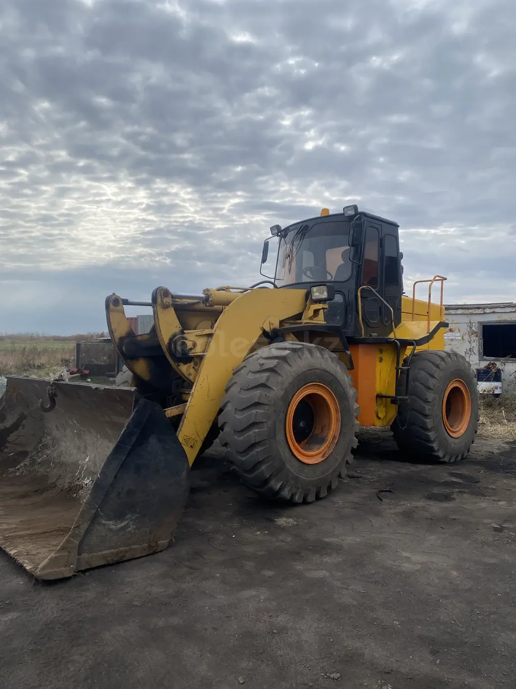 XGMA TY160