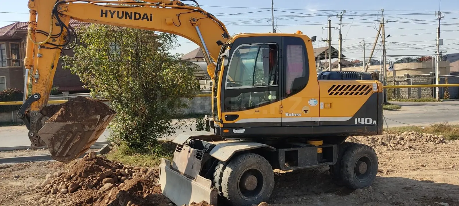 Hyundai R 140LC-7