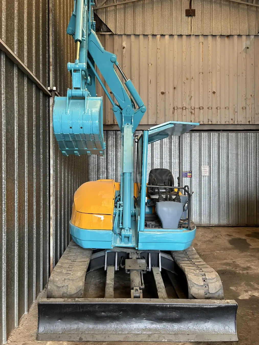 Kubota R400