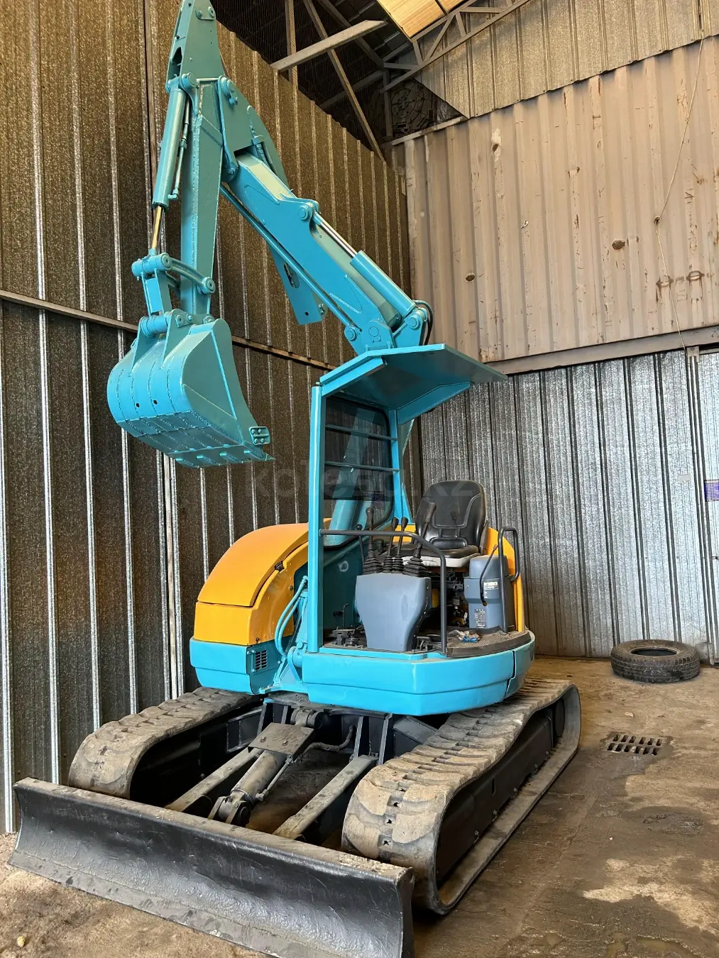 Kubota R400