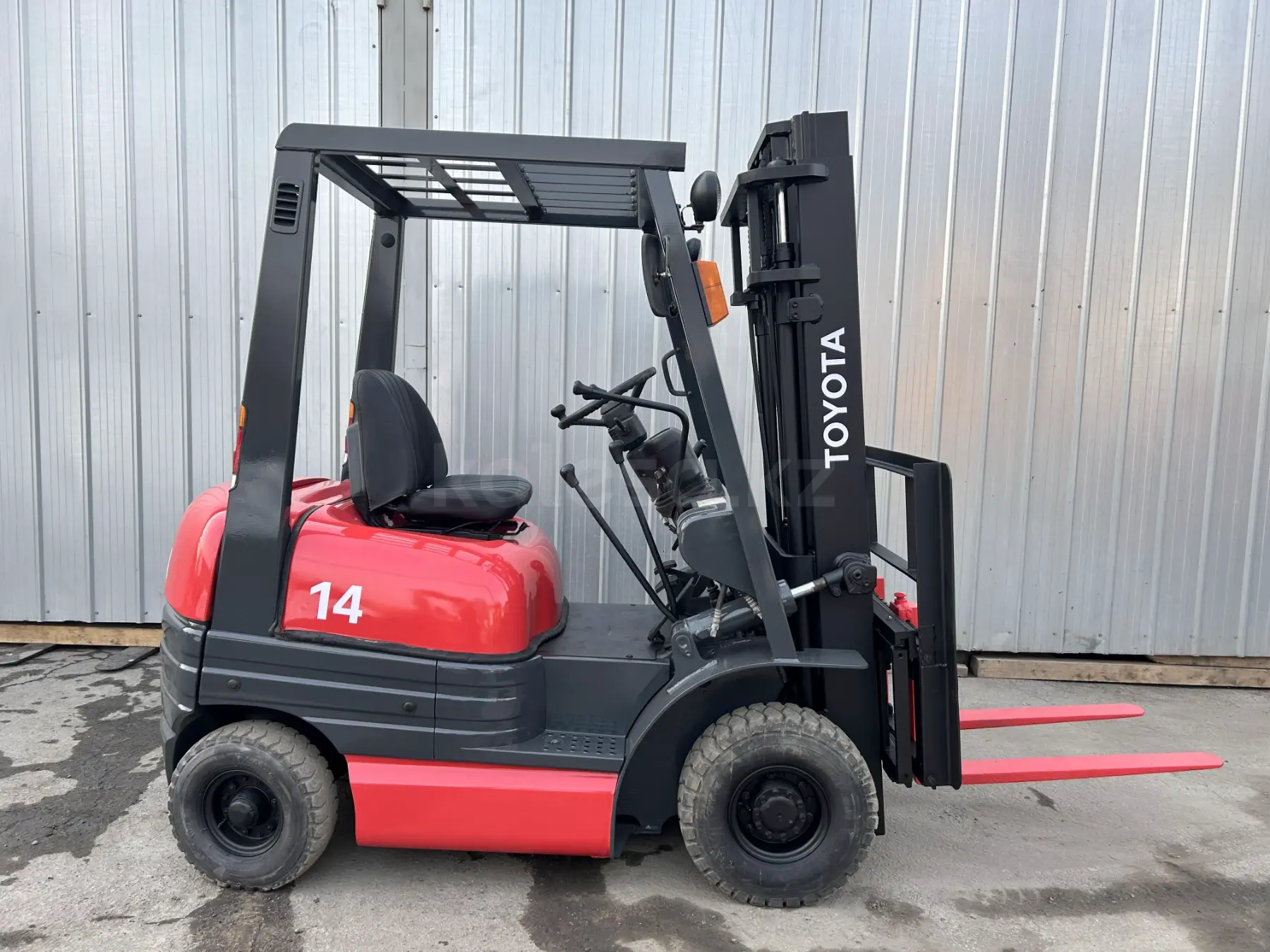 Toyota 6SDTL8