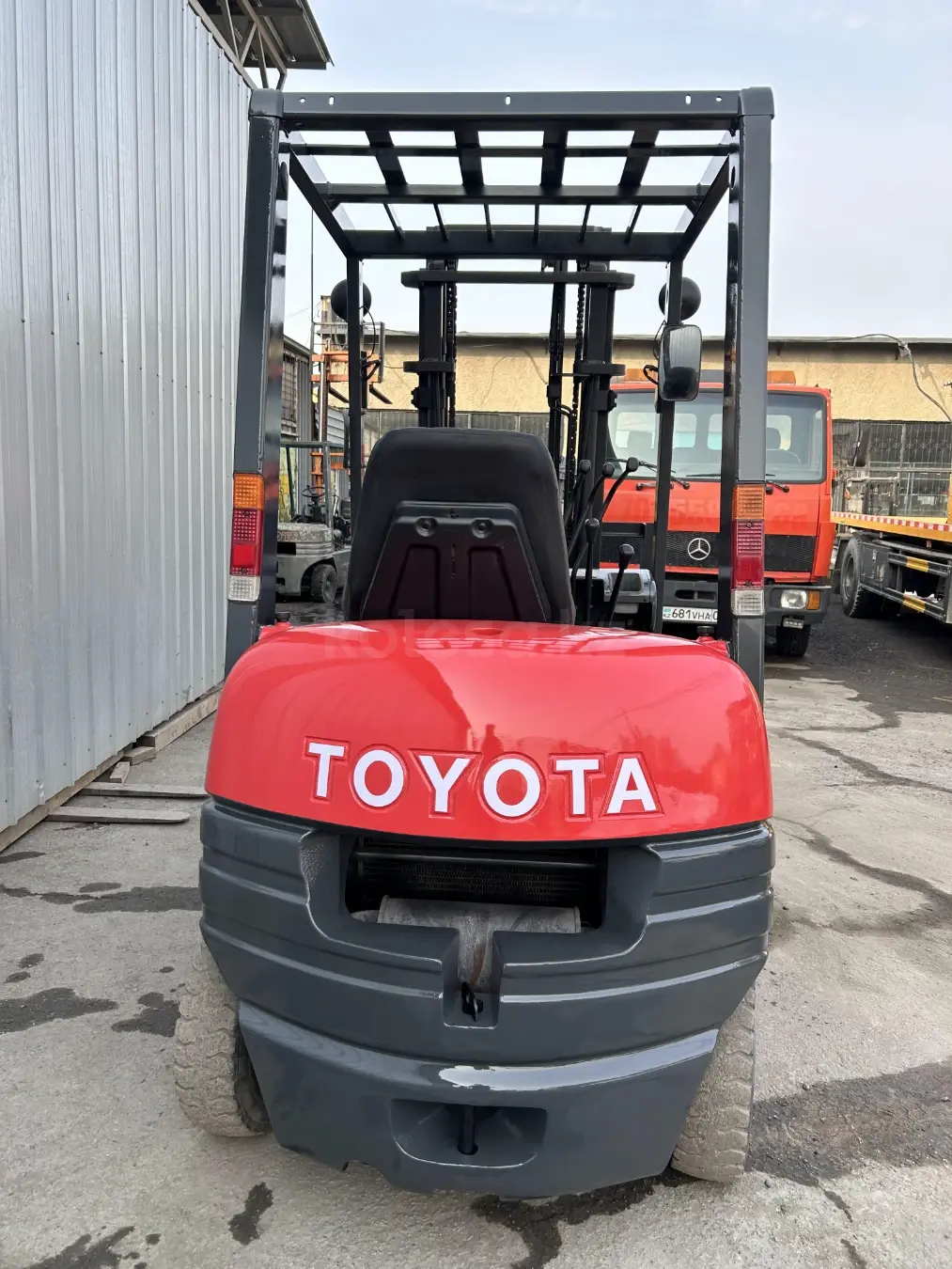Toyota 6SDTL8