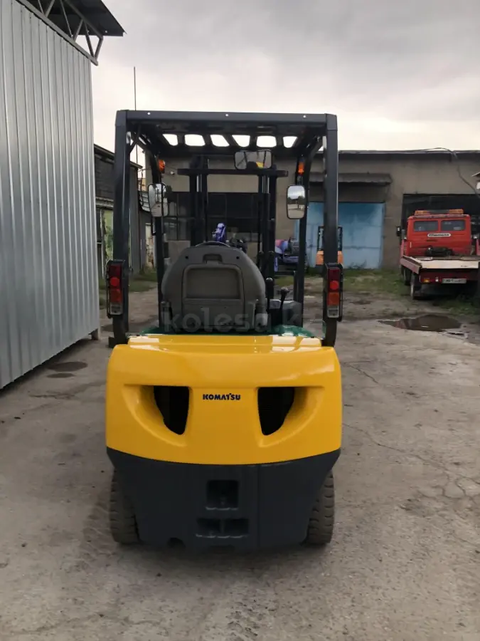 Komatsu D61EX-15