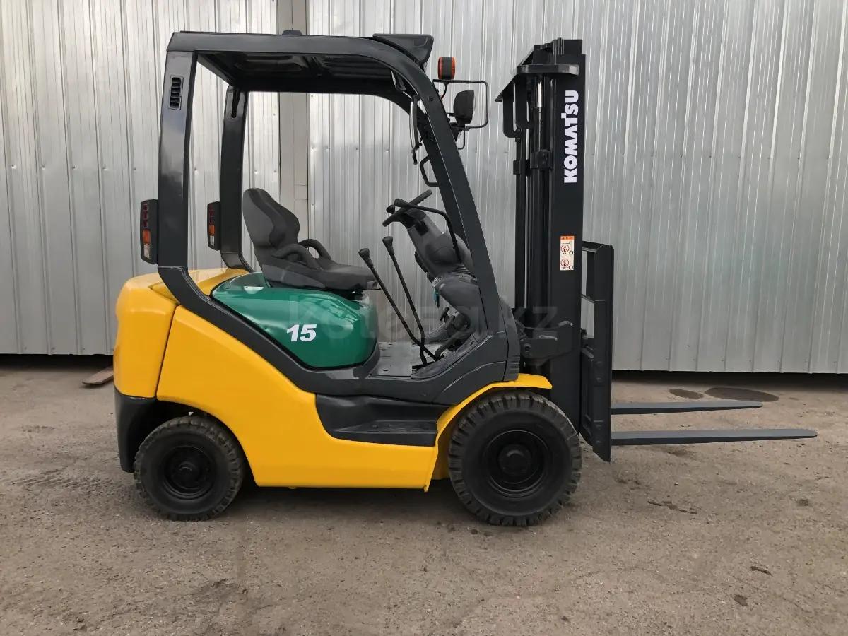 Komatsu D61EX-15