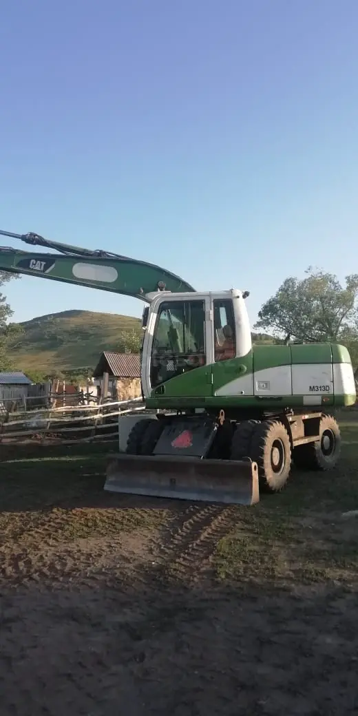 Caterpillar M313D