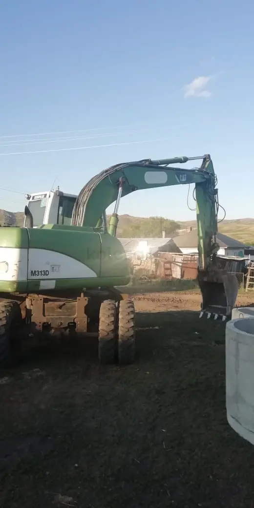 Caterpillar M313D
