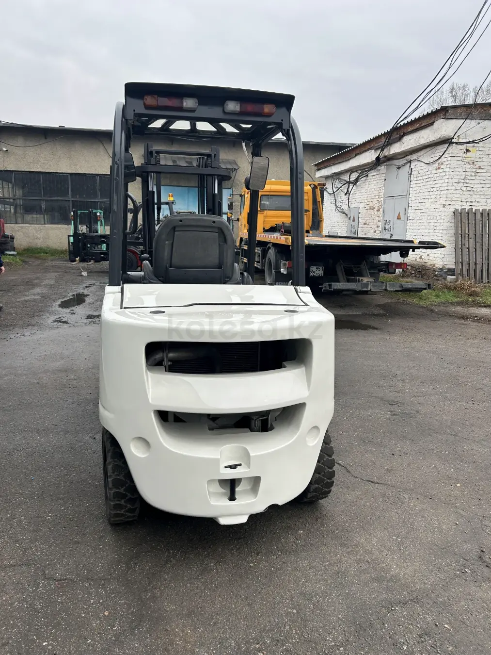 Nissan N080-2