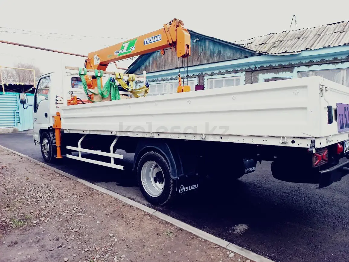 Isuzu 5 куб.м на шасси NQR90