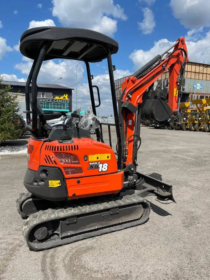 Rhinoceros XN18