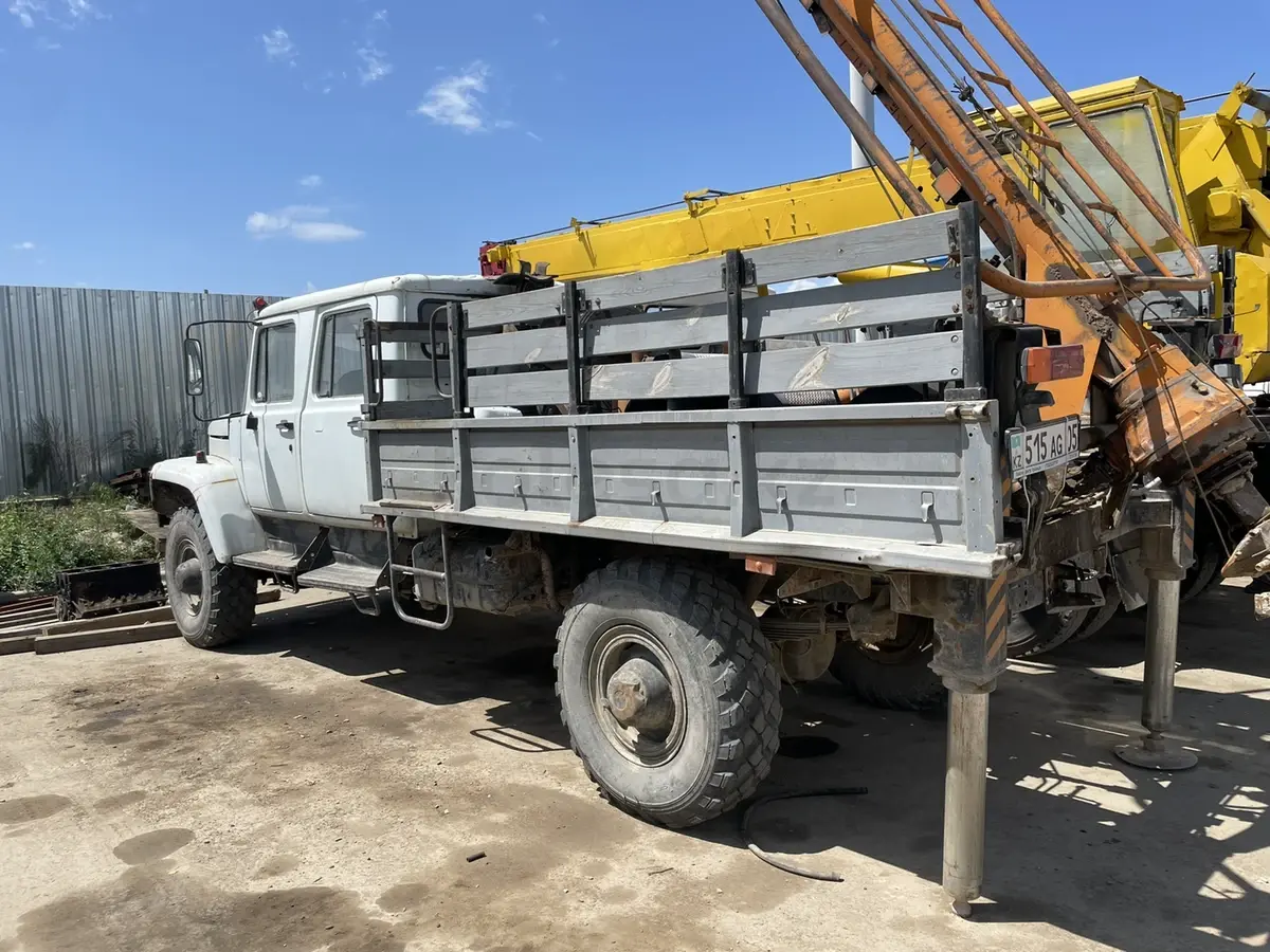 ГАЗ 3308 DA22