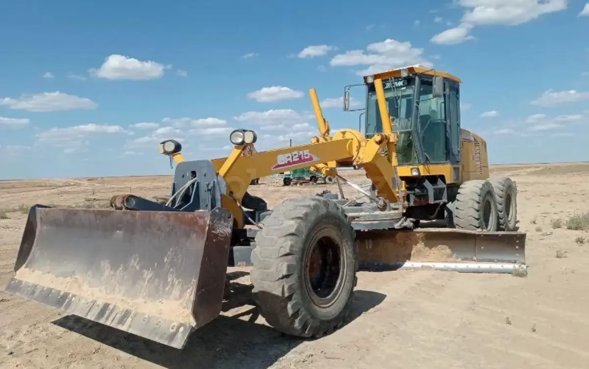 XCMG GR215