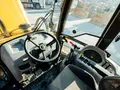 SDLG B877