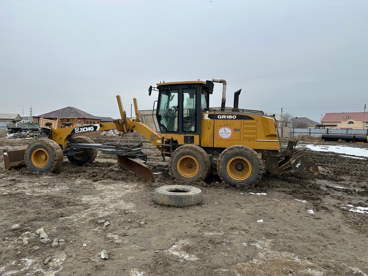 XCMG GR180
