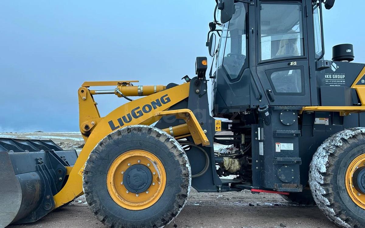 LiuGong CLG835H