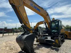 XCMG XE210WB