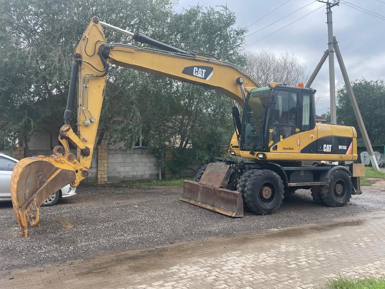 Caterpillar M316D