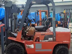 Nissan S&B300