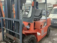 Nissan S&B300