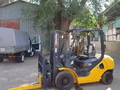 Komatsu FG10-15
