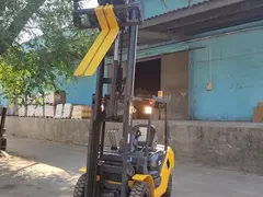 Komatsu FG10-15