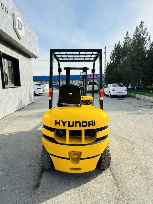 HYUNDAI CPCD25E-3