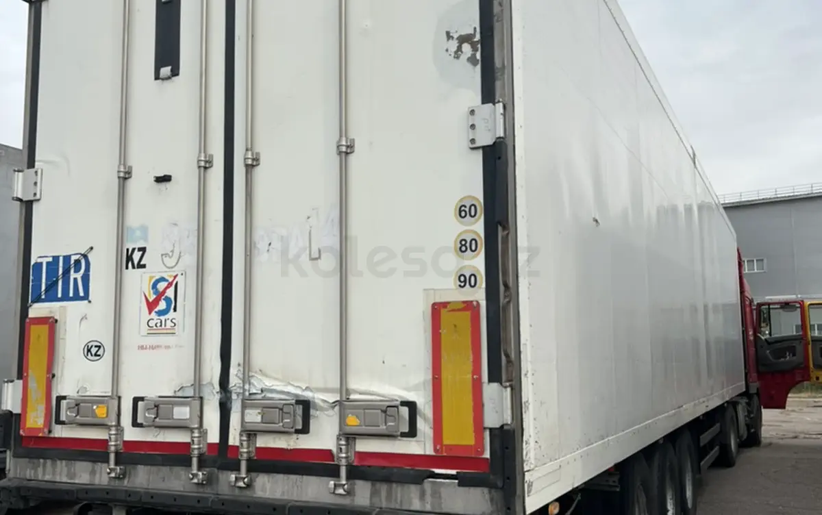 Schmitz Cargobull S01
