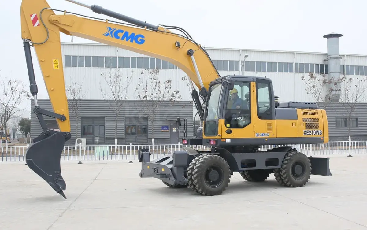 XCMG XE210WB