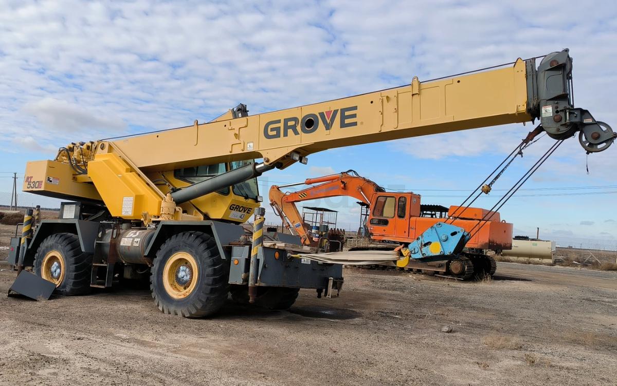 Grove RT530E