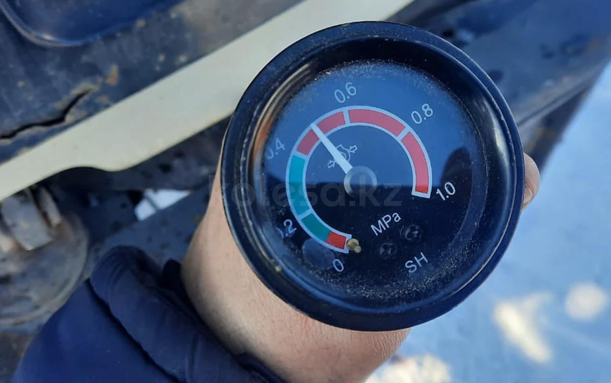 МАЗ 555025