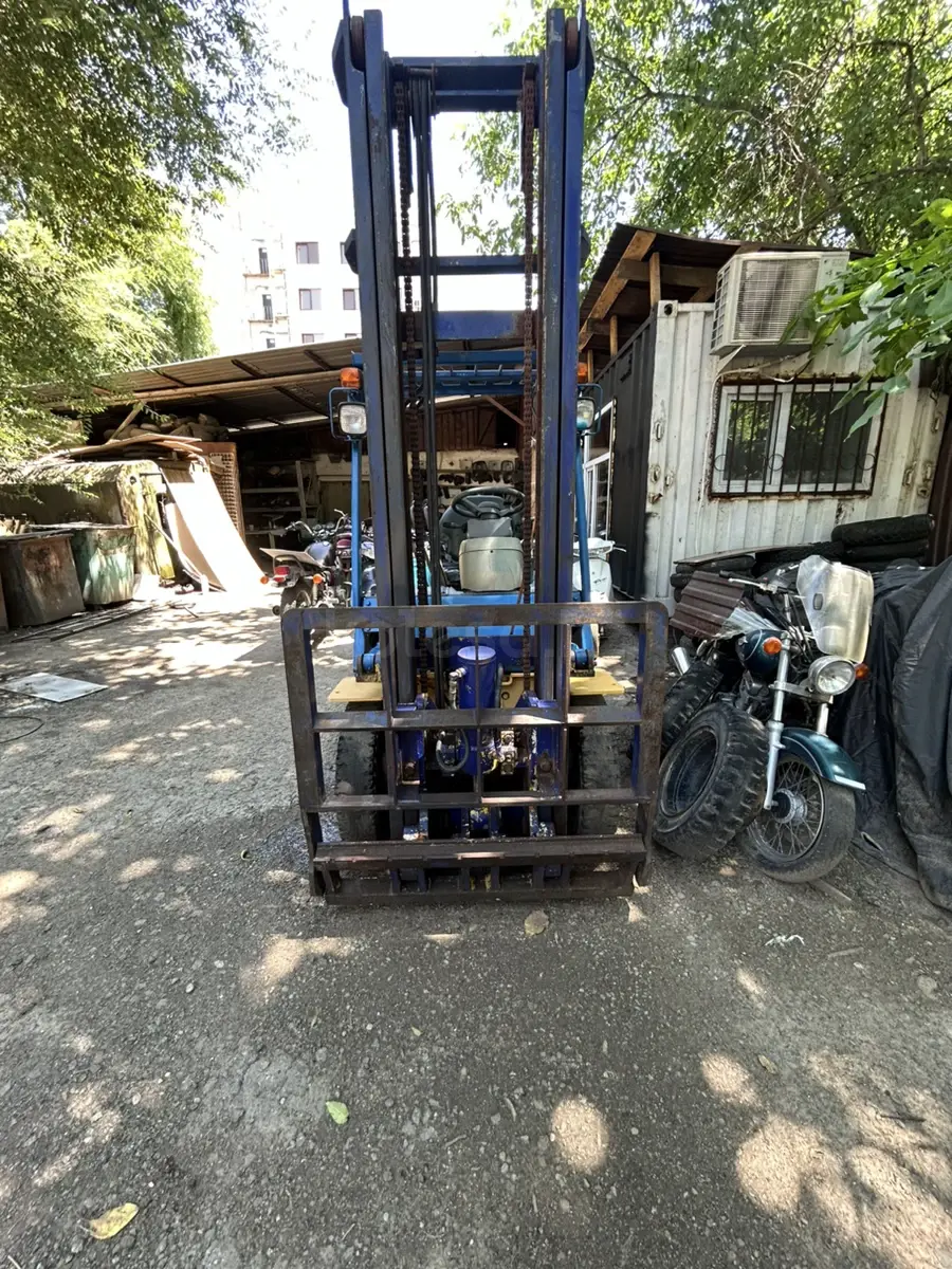 Komatsu D155