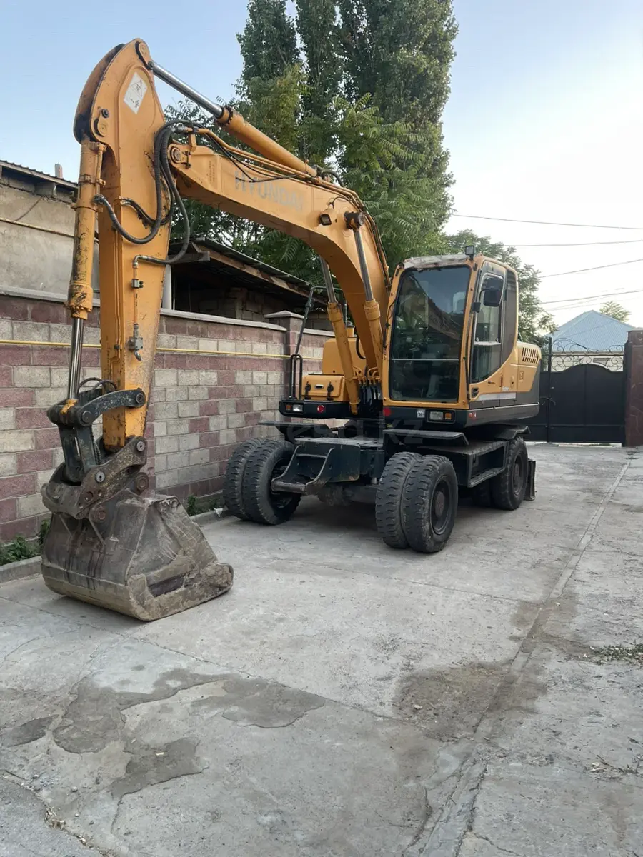 Hyundai ROBEX 140