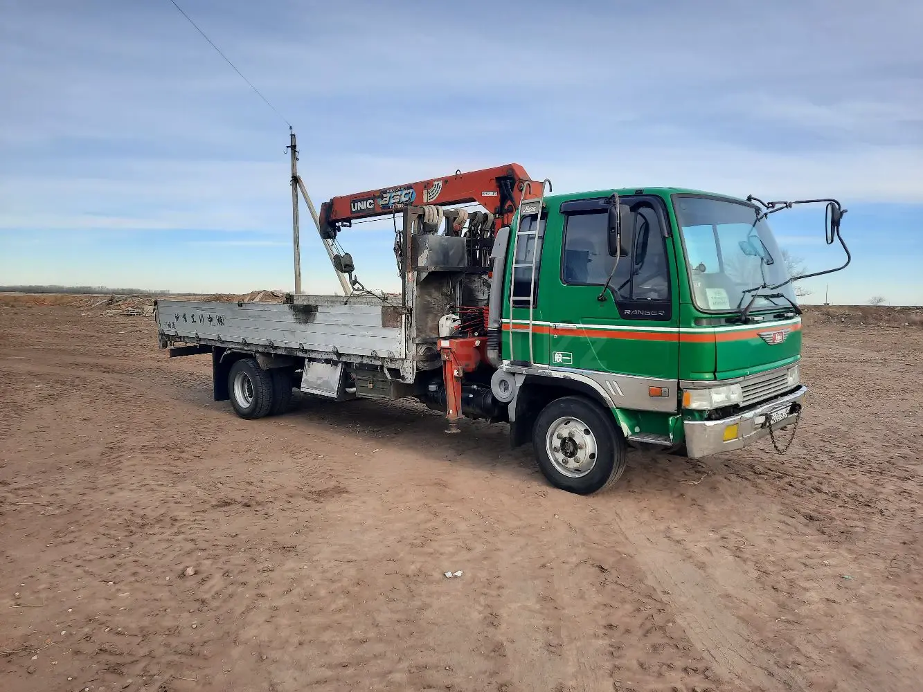 Hino 300