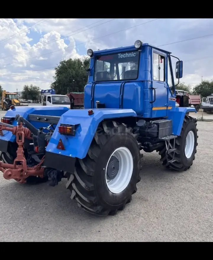 ХТЗ Т-156А 